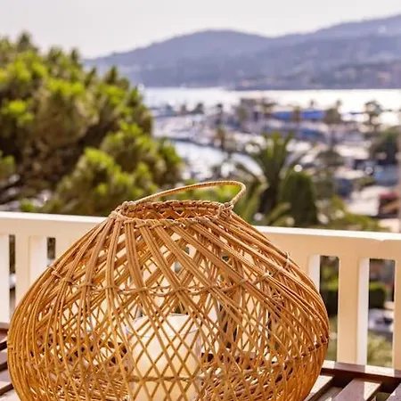 Tres Bel En Plein Centre, Vue Mer, Terrasse Sainte-Maxime