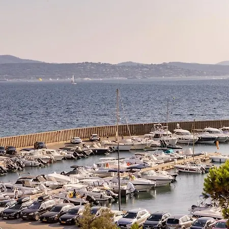 Tres Bel En Plein Centre, Vue Mer, Terrasse * Sainte-Maxime